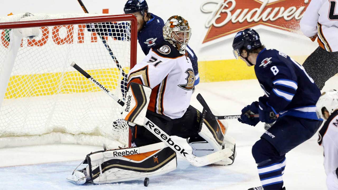 Palmieri leads Ducks over Jets 4-3 in OT